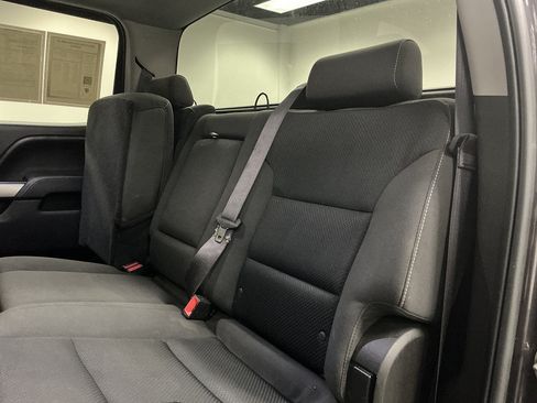 Used 2016 Chevrolet Silverado 1500 LT AWD/4WD image 21