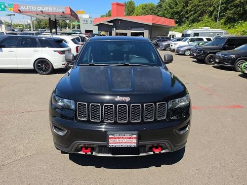 Used 2018 Jeep Grand Cherokee Trailhawk AWD/4WD image 23