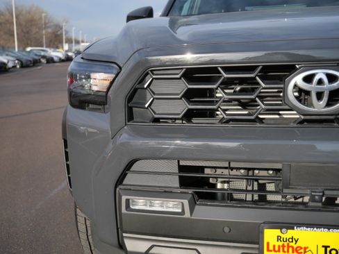 Certified 2025 Toyota 4Runner TRD Off-Road Premium image 17