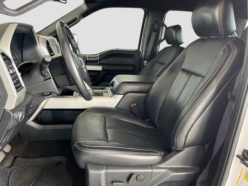 Used 2020 Ford F150 Lariat image 21