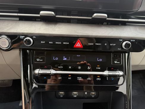 Used 2023 Kia Carnival SX FWD image 21