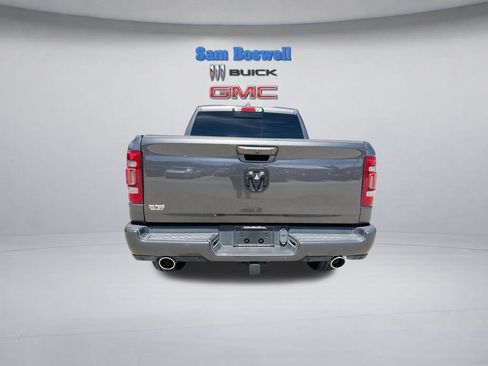 Used 2019 RAM 1500 Laramie w/ Sport Appearance Package AWD/4WD image 10