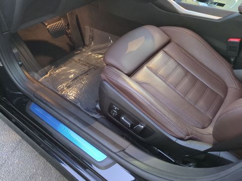 Certified 2025 BMW 330i 330i w/ Premium Package image 16