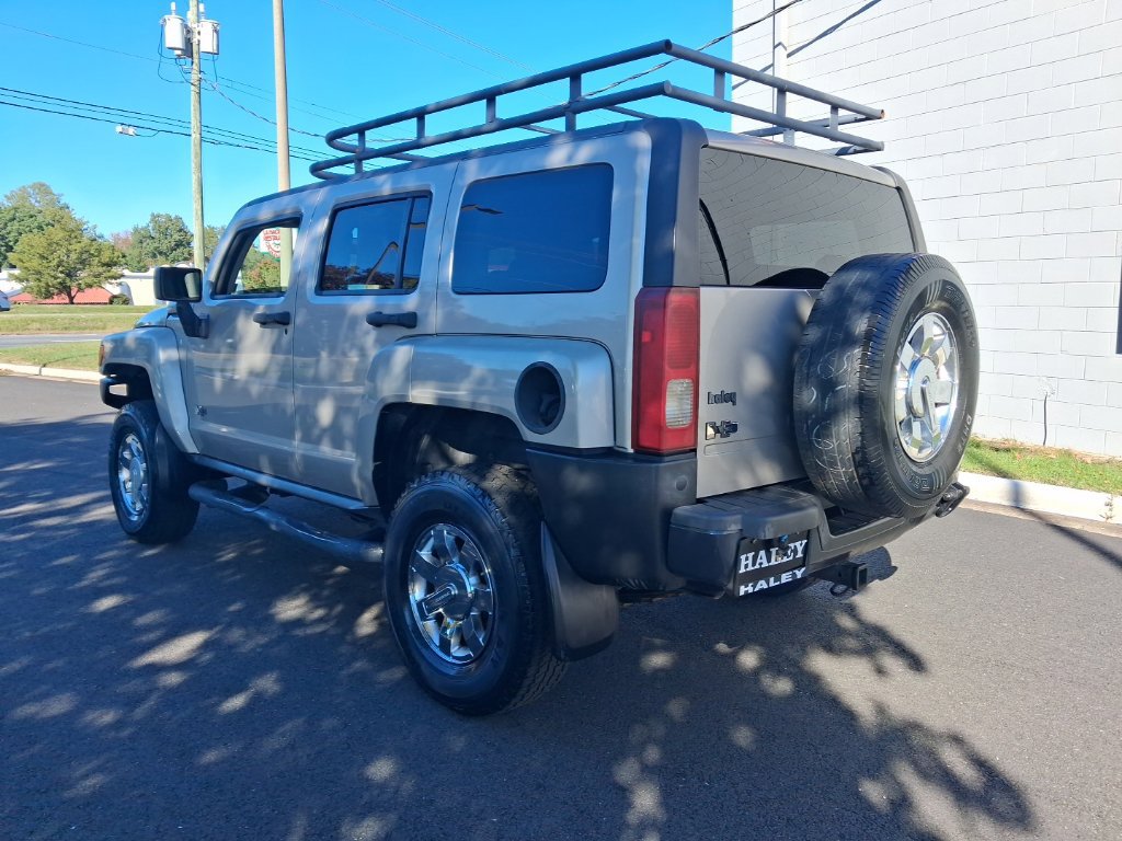 Used 2008 HUMMER H3 Luxury AWD/4WD image 5