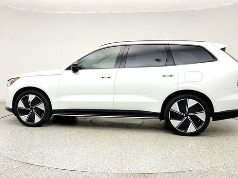 Used 2025 Volvo EX90 Ultra AWD/4WD image 8