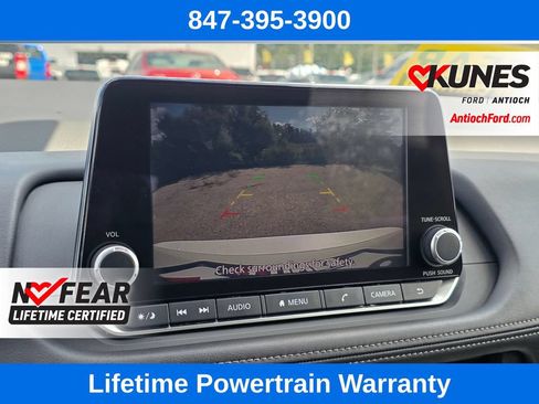 Used 2025 Nissan Rogue SV FWD image 45