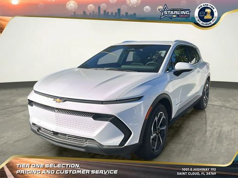 New 2026 Chevrolet Equinox EV LT image 1