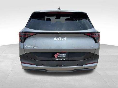 New 2026 Kia Sportage LX FWD image 6