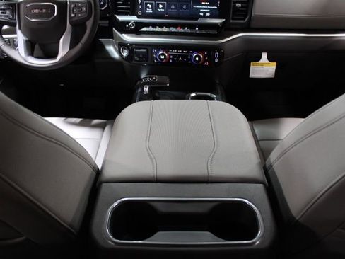 New 2026 GMC Sierra 1500 SLT w/ SLT Premium Plus Package image 31