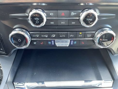 New 2026 Ford F350 Lariat w/ Black Appearance Package AWD/4WD image 28