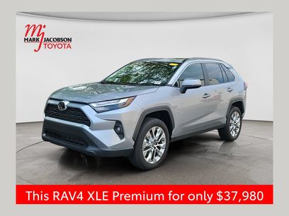 Used 2025 Toyota RAV4 XLE Premium w/ Weather Package