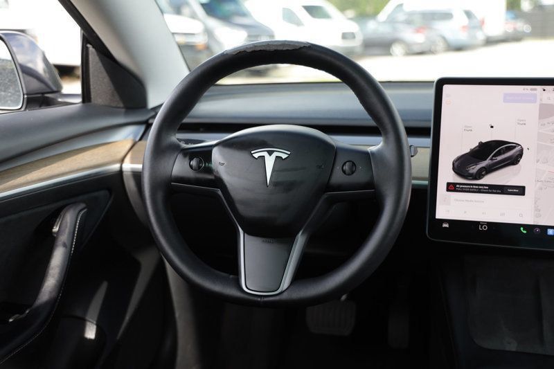Used 2023 Tesla Model 3 Standard Range RWD image 28