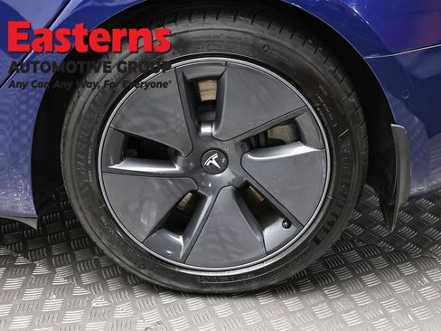 Used 2021 Tesla Model 3 Long Range AWD/4WD image 8
