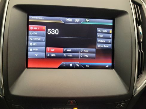 Used 2015 Ford Edge Titanium w/ Equipment Group 301A AWD/4WD image 25