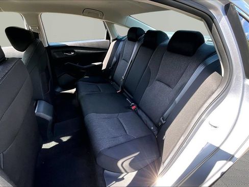 Used 2024 Honda Accord LX image 17