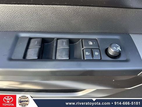 Certified 2026 Toyota Tundra SR5 AWD/4WD image 20