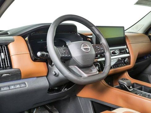 Used 2026 Nissan Pathfinder Platinum w/ Cargo Package FWD image 5