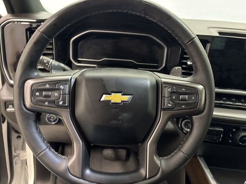 Used 2024 Chevrolet Silverado 1500 High Country w/ High Country Premium Package image 28