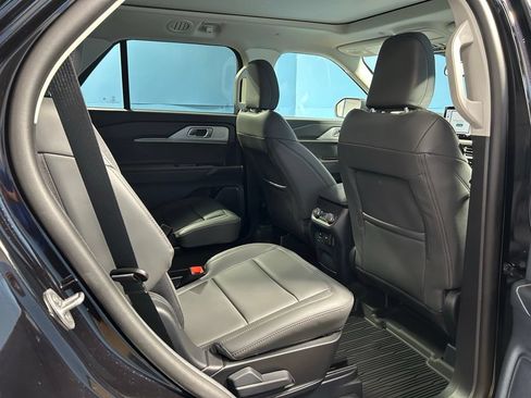 New 2026 Ford Explorer Active w/ Active Comfort Package AWD/4WD image 44