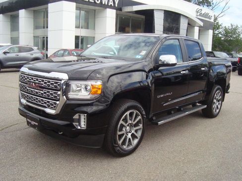 Certified 2022 GMC Canyon Denali image 1