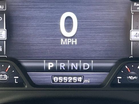 Used 2019 RAM 1500 Laramie w/ Sport Appearance Package AWD/4WD image 44