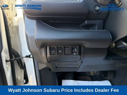 Used 2025 Subaru Ascent Touring AWD/4WD image 21