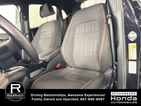 Certified 2025 Honda HR-V Sport image 19