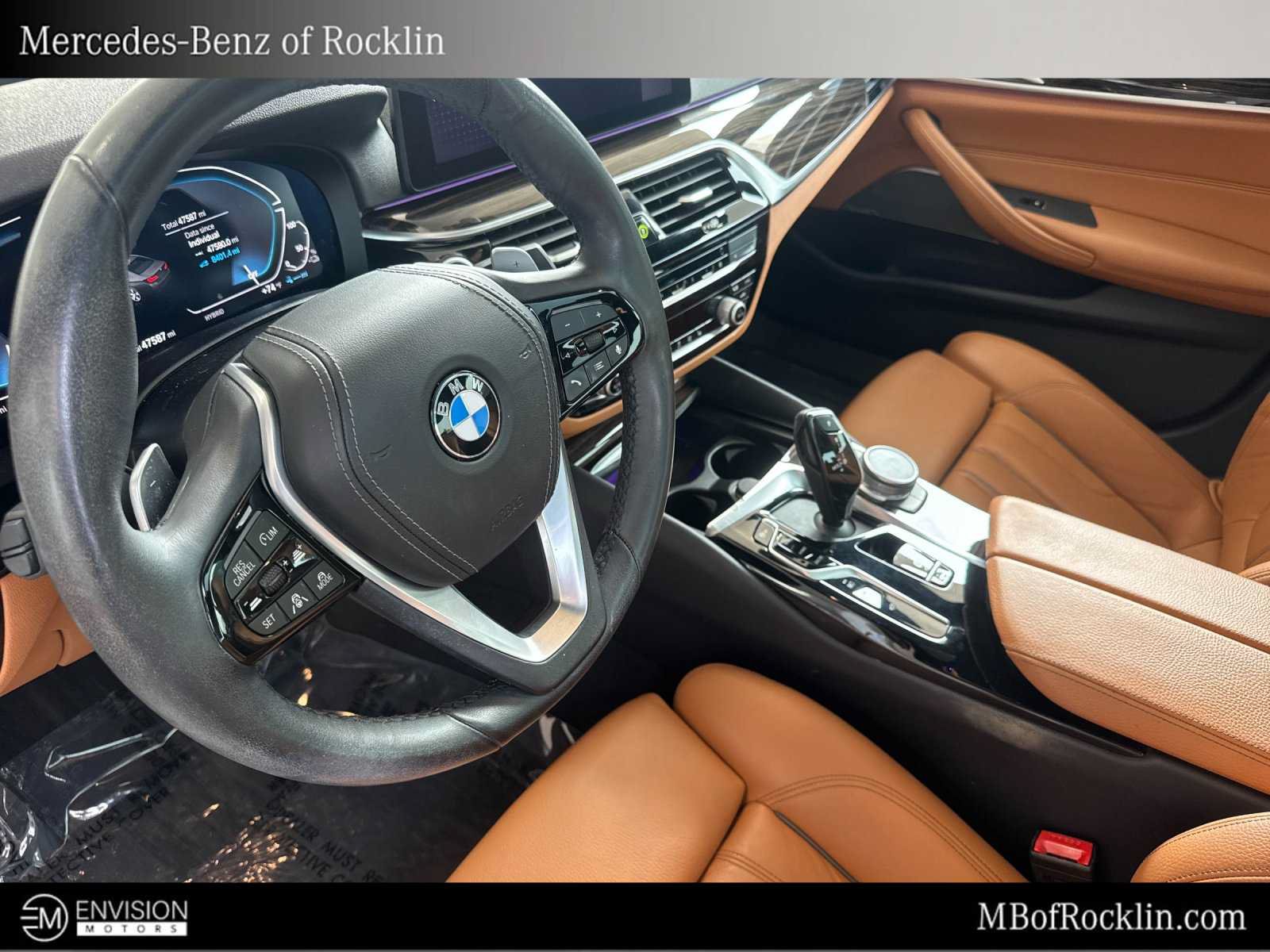 Used 2021 BMW 530e xDrive w/ Premium Package AWD/4WD image 10