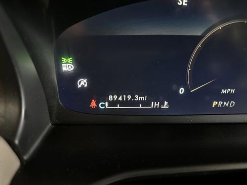 Used 2020 Lincoln Aviator Reserve w/ Equipment Group 202A image 6