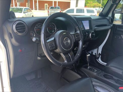 Used 2014 Jeep Wrangler Unlimited Sport w/ Quick Order Package 24S AWD/4WD image 18