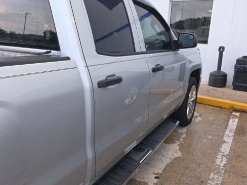 Used 2018 Chevrolet Silverado 1500 Custom w/ Custom Value Package RWD image 30