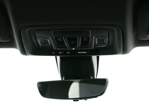 Used 2020 GMC Sierra 1500 Denali w/ Denali Premium Package image 30