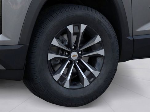 New 2026 Chevrolet Equinox LT image 9