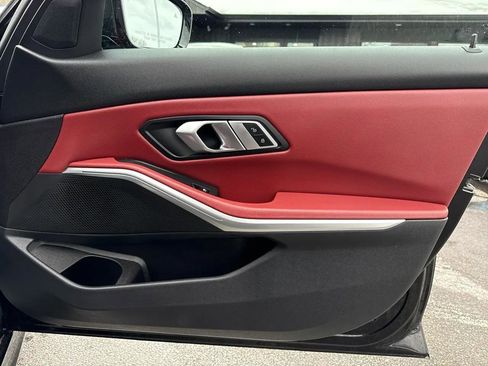 Used 2022 BMW 330i xDrive 330i xDrive //M-Sport w/ M Sport Package image 31