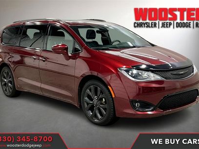 Used 2019 Chrysler Pacifica Touring-L Plus w/ S Appearance Package
