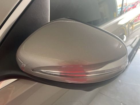 Used 2022 Mercedes-Benz GLE 450 4MATIC image 38