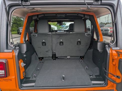 New 2025 Jeep Wrangler Sport S image 30