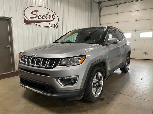 Used 2019 Jeep Compass Limited image 2