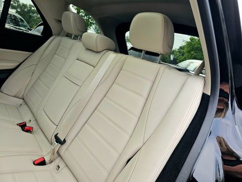 Certified 2025 Mercedes-Benz GLE 350 4MATIC image 25