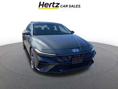 Used 2025 Hyundai Elantra Limited