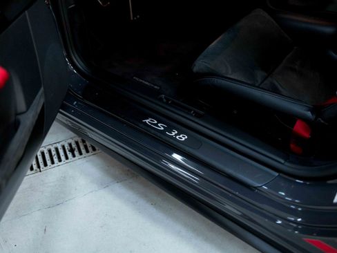 Used 2011 Porsche 911 GT3 RS image 45