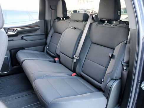 Used 2024 GMC Sierra 1500 Elevation image 24