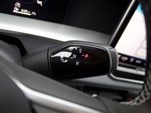 New 2026 Volkswagen Tiguan SE image 20