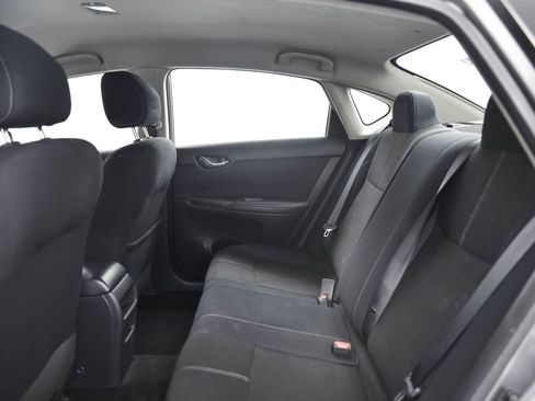 Used 2016 Nissan Sentra S image 14