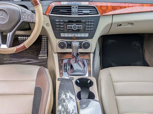 Used 2015 Mercedes-Benz C 250 Coupe image 17