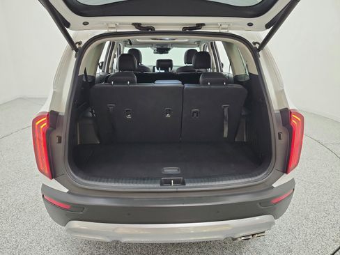 Used 2021 Kia Telluride EX AWD/4WD image 35