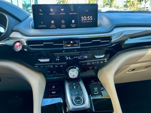 Used 2023 Acura MDX FWD image 22