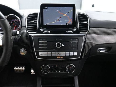 Used 2019 Mercedes-Benz GLE 63 AMG S image 30