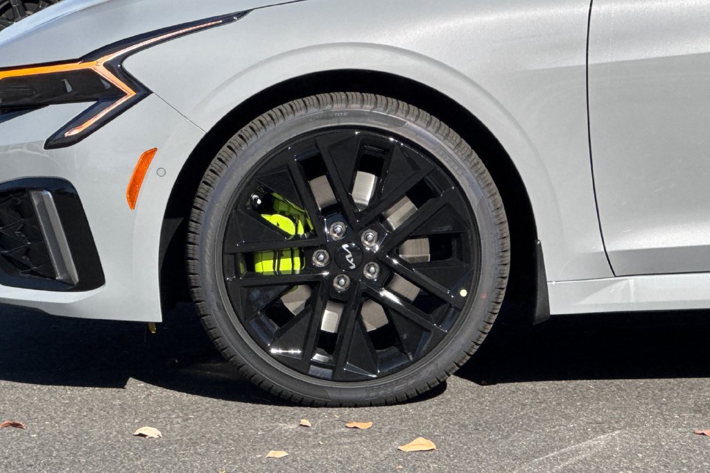 New 2027 Kia K5 GT FWD image 29