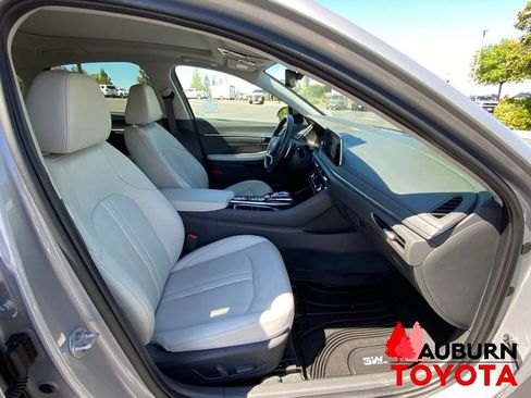 Used 2023 Hyundai Sonata Limited FWD image 11